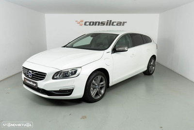 Volvo V60 2.4 D6 Summum AWD Phev