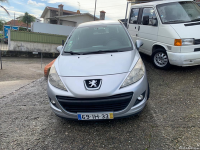 Peugeot 207 1.4 GASÓLEO