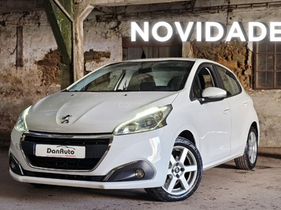 Peugeot 208 1.2 VTi Allure