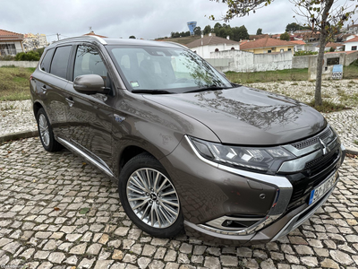 Mitsubishi Outlander Instyle