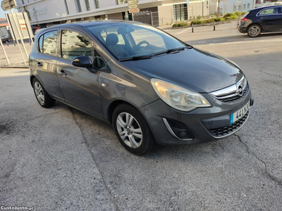 Opel Corsa 1.3cdti 2011