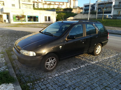 Fiat Palio Weekend 1.2 i