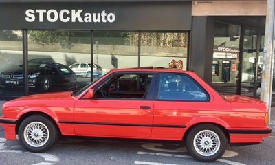 BMW Série 3 318 iS  E30