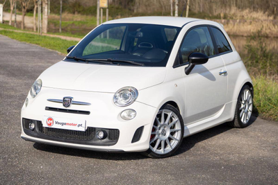 Abarth 500 1.4 T-Jet Essesse