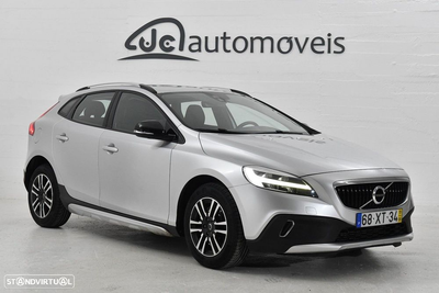 Volvo V40 Cross Country 1.5 T3 Momentum Geartronic