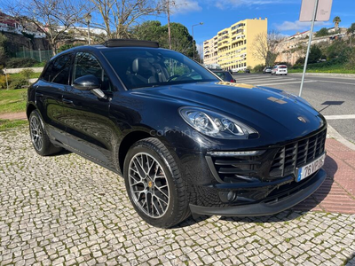 Porsche Macan PDK