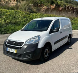 Peugeot Partner Versão longa