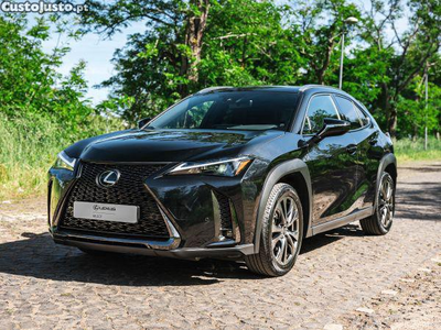 Lexus NX 250h Sport