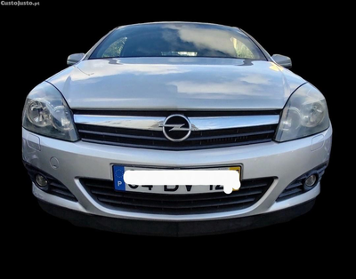 Opel Astra Gtc