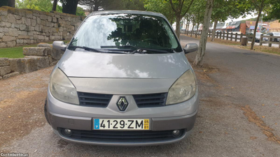 Renault Grand Scénic 1.9 DCI 7 lugares 100 cav