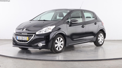 Peugeot 208 1.4 Hdi 68cv Veja!  DN Automóveis®