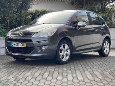 Citroën C3 1.0 PureTech Attraction