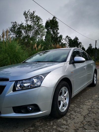 Chevrolet Cruze LS "como novo"