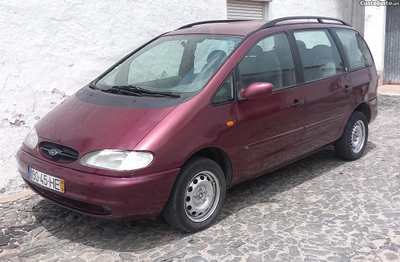 Ford Galaxy 1.9TDI 110CV 7 lugares