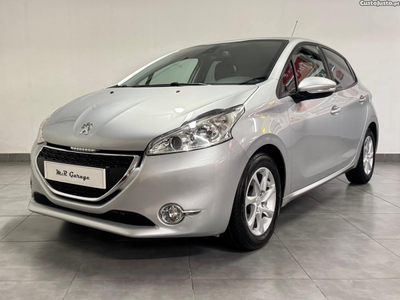 Peugeot 208 1.4 VTi Active