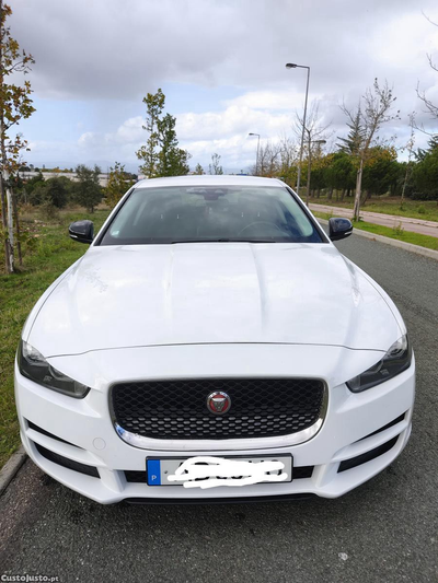 Jaguar XE 2.0d