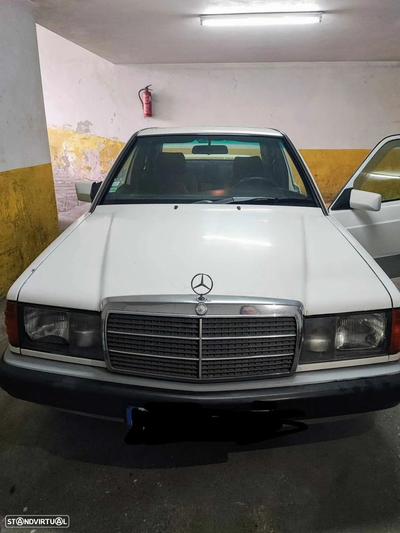 Mercedes-Benz 190 D 2.0