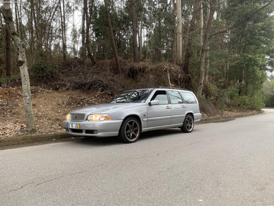 Volvo V70 2.5D TDI