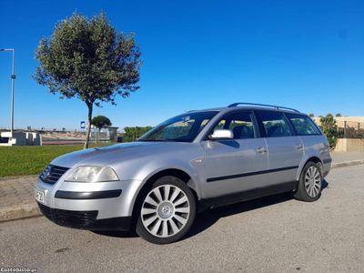 VW Passat VW Passat TDI PD 130 cv Highline - Carrinha