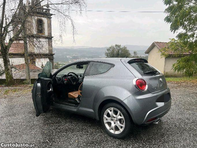 Alfa Romeo Mito mito