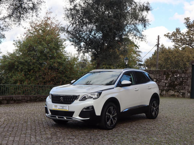 Peugeot 3008 1.5 BlueHDi Allure EAT8