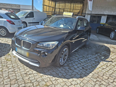 BMW X1 2.0D XDRIVE PACK M AUTOMATICO  4X4