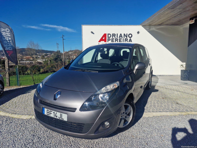 Renault Grand Scénic 1.5 dCi Dynamique S 7S