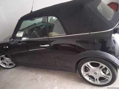 MINI John Cooper Works Cabrio