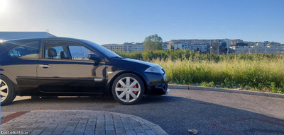 Renault Mégane Sport - RS 2.0 Turbo 260 Cvs