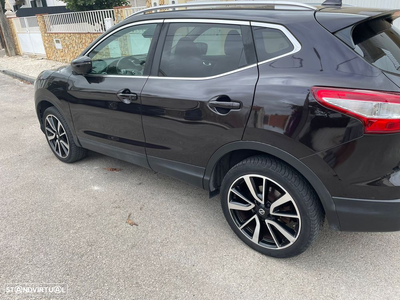 Nissan Qashqai 1.5 dCi Tekna 19 Pele