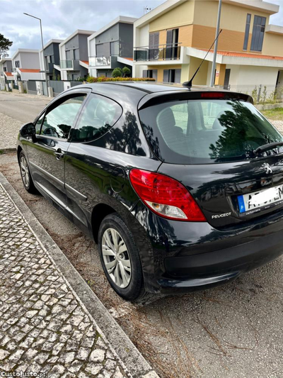 Peugeot 207 1.4 hdi