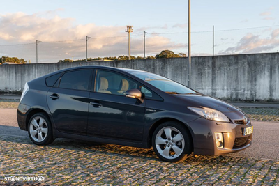 Toyota Prius 1.8 Premium+GPS