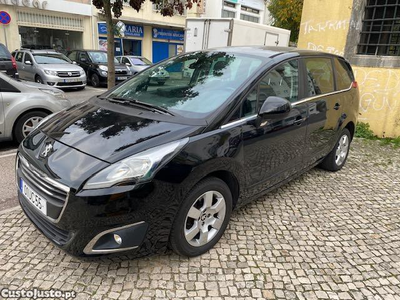 Peugeot 5008 5008 1.6 e-HDI 7 Lug. Aut.