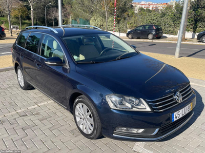 VW Passat Variant 2.0 TDI BlueMotion 140cv Nacional