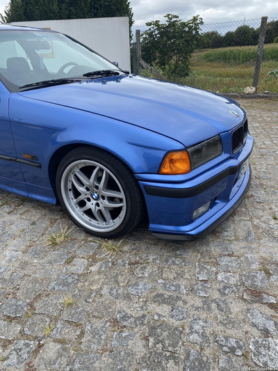 BMW 318 Ti