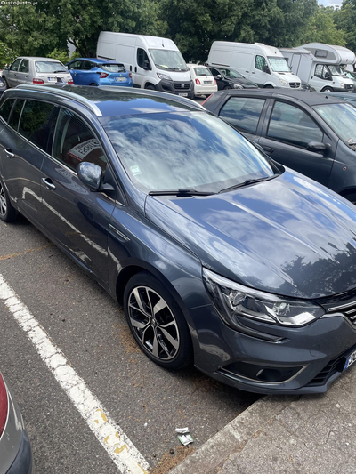 Renault Mégane 1.5 DCI SPORT TOURE BOSE EDITION