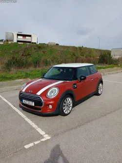 MINI Cooper 1.5 Turbo 136cv