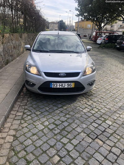 Ford Focus citadino