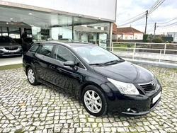 Toyota Avensis SW 2.0 D-4D Exclusive +Pele+GPS