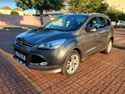 Ford Kuga 2.0 TDCI AWD - (Automático)