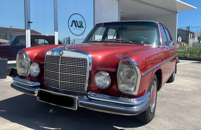 Mercedes-Benz 280 SE