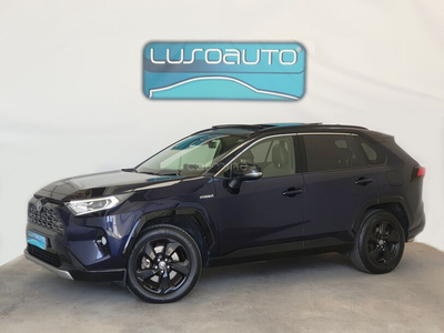 Toyota RAV 4 2.5 HDF Lounge