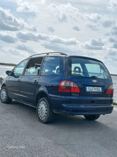 Ford Galaxy 1.9