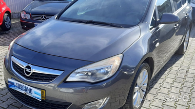 Opel Astra 1.7 CDTi Cosmo de 2011