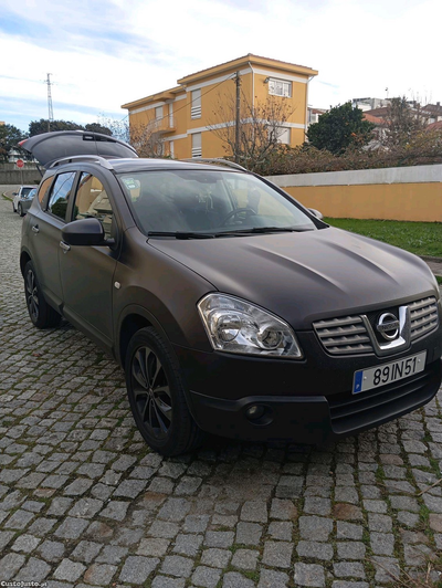 Nissan Qashqai+2 Nissan Qashqai+2 1.5dCi 110cv - Preto mate