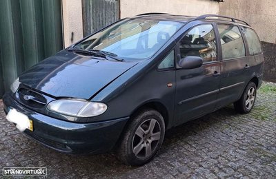 Ford Galaxy 1.9 TDi Ghia Luxo