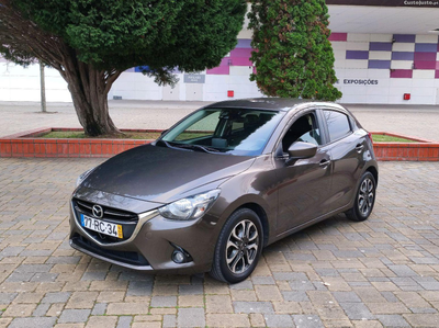 Mazda 2 SKIACTIV-D 105cv EXCELLENCE NAVI