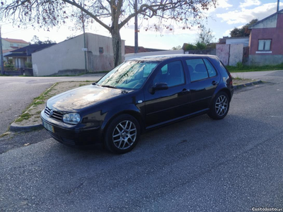 VW Golf 1.9 TDI Pd 130 CV - Nacional