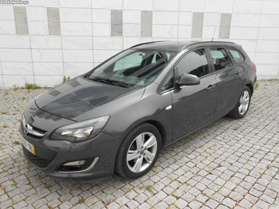 Opel Astra SPORT TOURER 1.7 CDTI