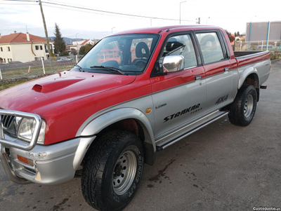 Mitsubishi L200 STRAKAR